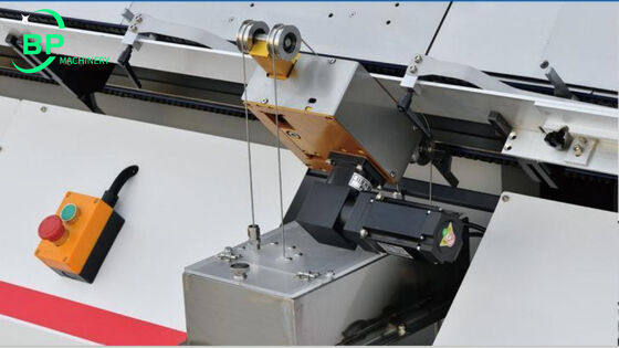 高校ノート製本用、デュアルカバーフィーダーと冷/ホットグルー機能を備えた自動ノート背表紙ストリップ巻き機 BPBB30L2F