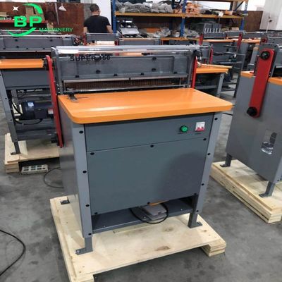 ダブルワイヤー製本と穴あけ加工用セミオートマチック製本機 SPM450